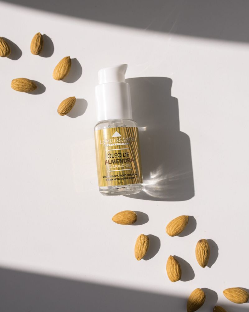 Oleo-de-Almendras
