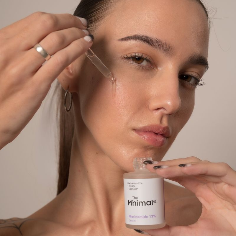Serum-Facial-Equilibrante-Con-Niacinamida-y-Zinc