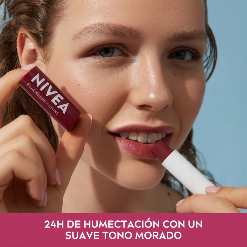 Protector-Labial-Humectante-Blackberry-Shine-