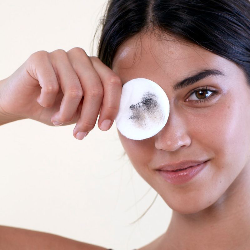 Agua-Micelar-Garnier-Skin-Active-Todo-En-1