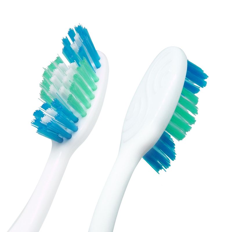 Cepillo-Dental-Triple-Accion-3