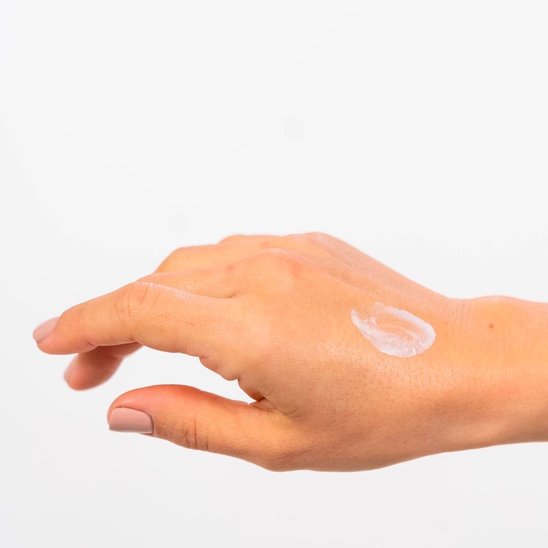 Emulsion-Hidratante-de-Dia-con-FPS-12