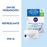 Crema-Hidratante-de-Dia-Essentials-Con-Vitamina-E-y-FPS-15-