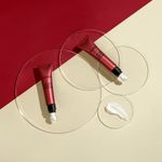 CORREGIR---AOS-Lip-Line-Wrinkle-Treatment-lifestyle-A-rgb_1000X1000.jpg