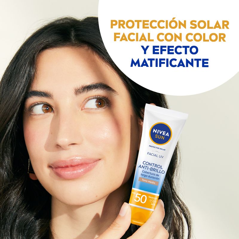 imagen6_nivea_sun_control_anti_brillo_protector_solar_facial_fps50_ton_imagen6